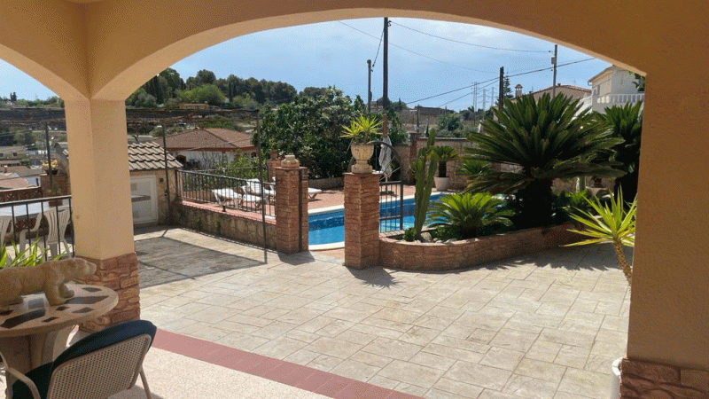 cubelles/ mas trader